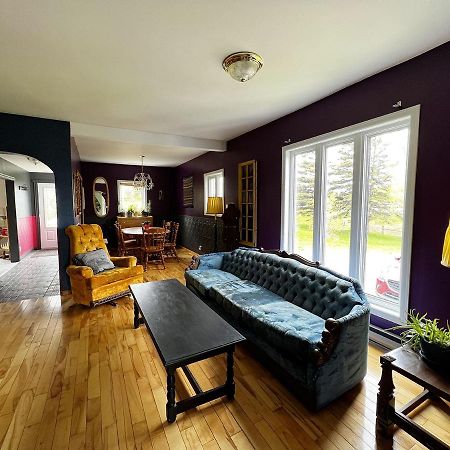 Chill Shack - Auberge Jeunesse Sainte Anne des Monts Экстерьер фото