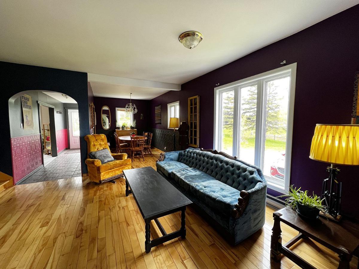 Chill Shack - Auberge Jeunesse Sainte Anne des Monts Экстерьер фото